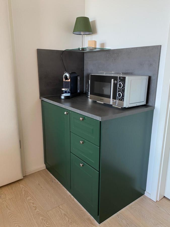 Alpen-Panorama Suite - Einzigartige Privatsuite Hoch Ueber Muenchen, 12Tes Og, Alpenblick, Loggia, Whirlpool, 15 Minuten Zum Zentrum, Ruhe Und Erholung In Der Stadt Muenchen Fuer Privat Und Geschaeftlich Reisende מראה חיצוני תמונה