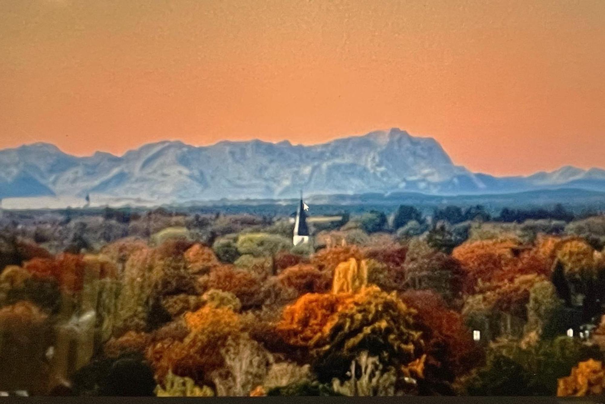 Alpen-Panorama Suite - Einzigartige Privatsuite Hoch Ueber Muenchen, 12Tes Og, Alpenblick, Loggia, Whirlpool, 15 Minuten Zum Zentrum, Ruhe Und Erholung In Der Stadt Muenchen Fuer Privat Und Geschaeftlich Reisende מראה חיצוני תמונה